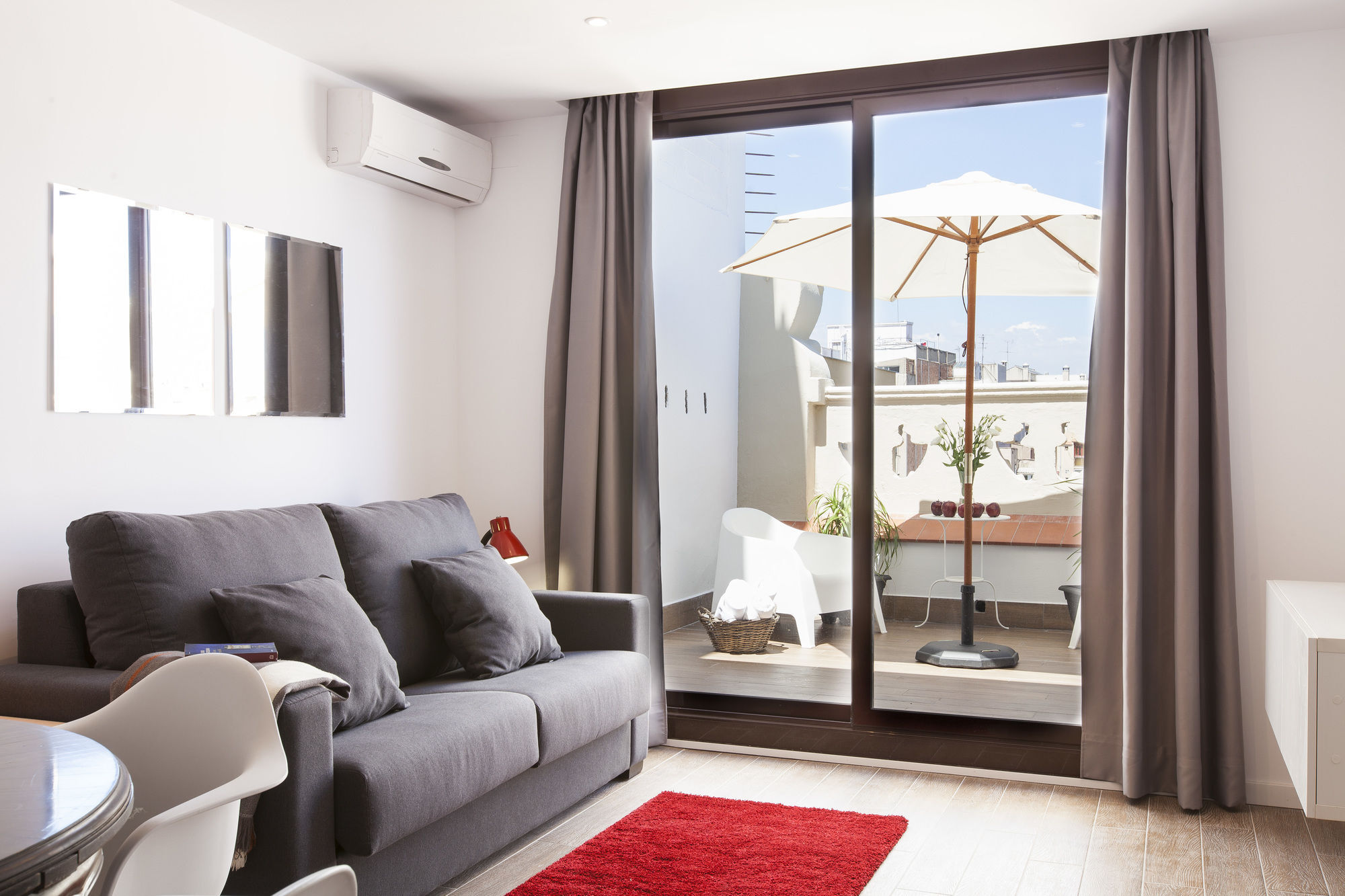 Aspasios Charming Flats Barcellona Esterno foto